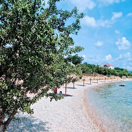 Modern Seeview Apartment Maslenica With Free Wifi, Free Parking, 300M From Beach Buitenkant foto