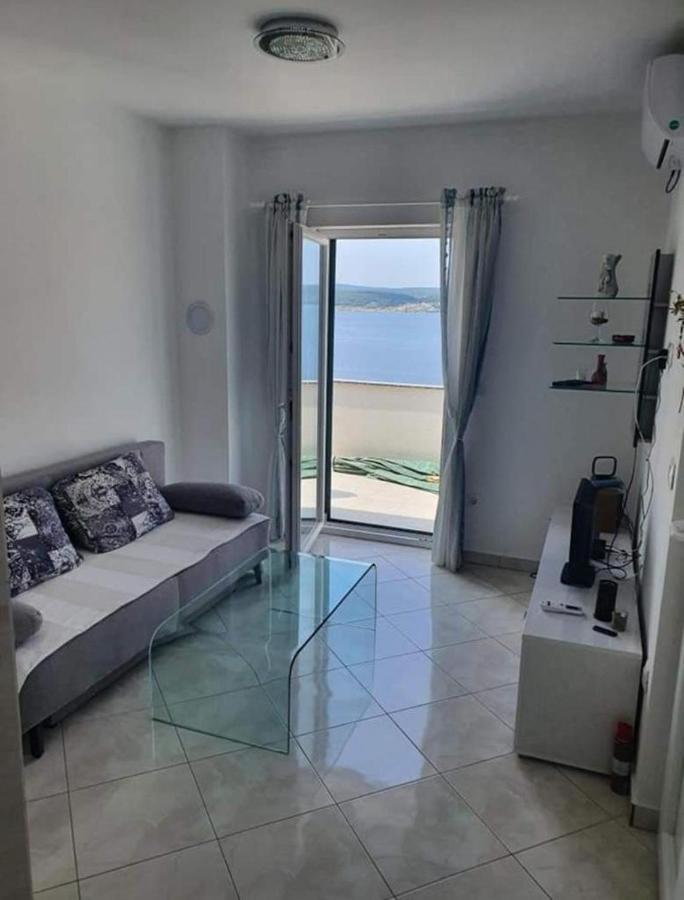 Modern Seeview Apartment Maslenica With Free Wifi, Free Parking, 300M From Beach Buitenkant foto